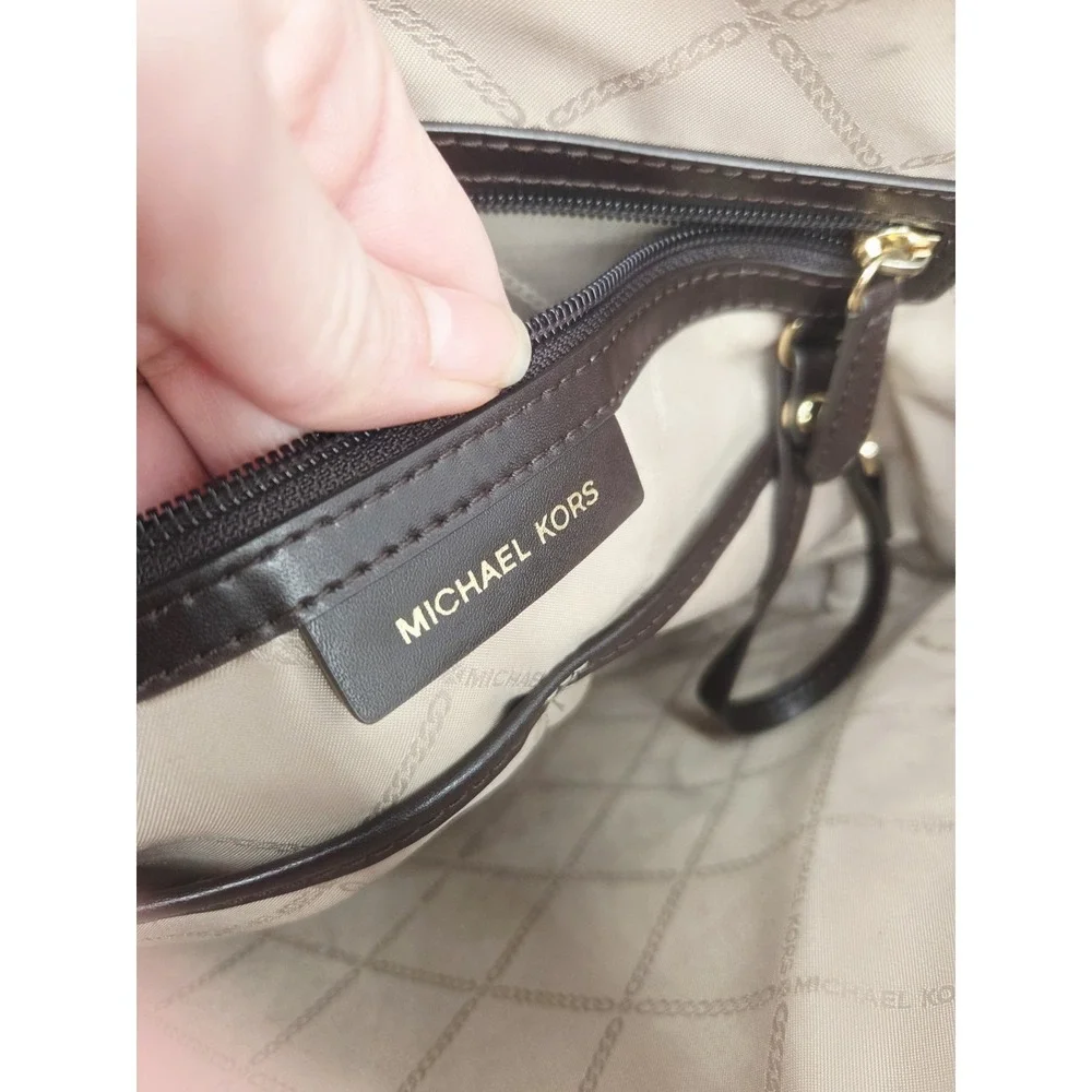Michael Kors Signature Glossy Logo Voyager East West Tote brown gold bag WALLET